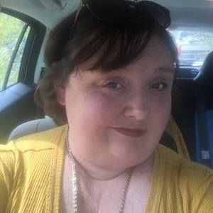 Meet your Posher, Nakia leeann